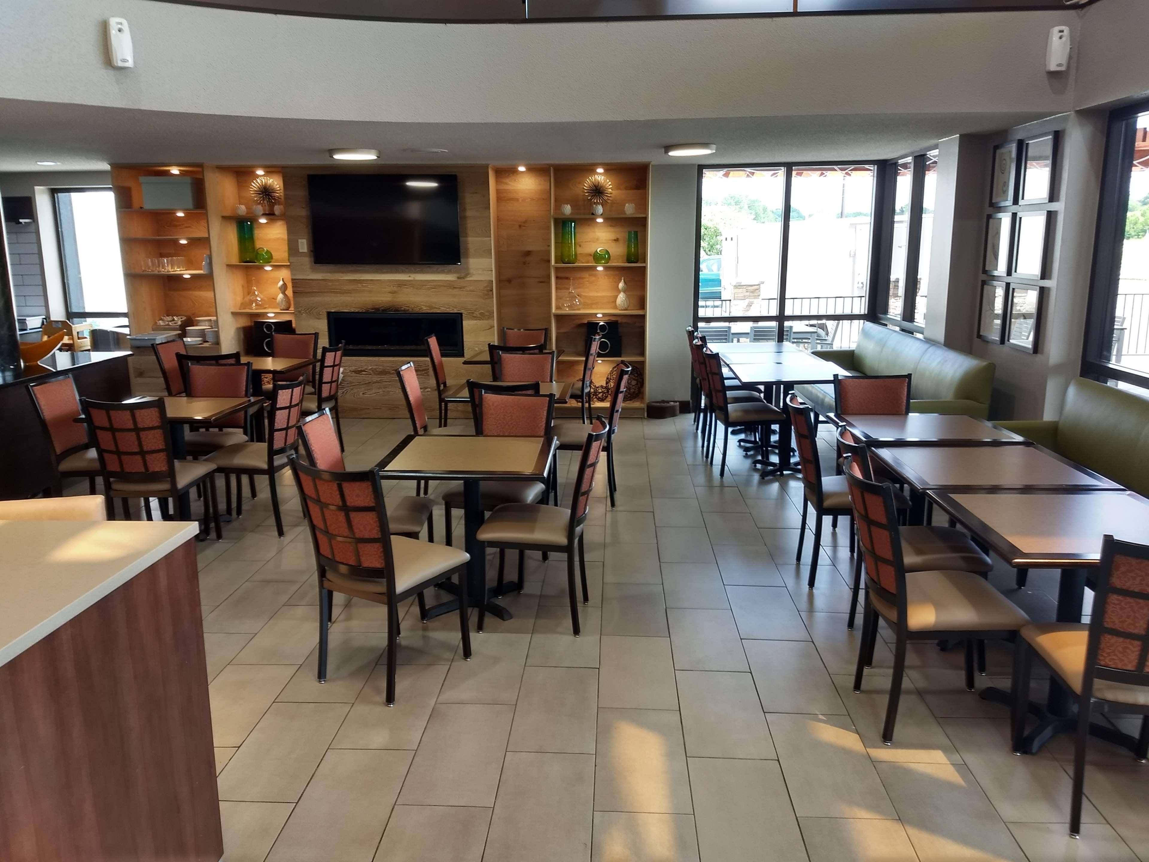 Country Inn & Suites By Radisson, Indianapolis East, In מראה חיצוני תמונה