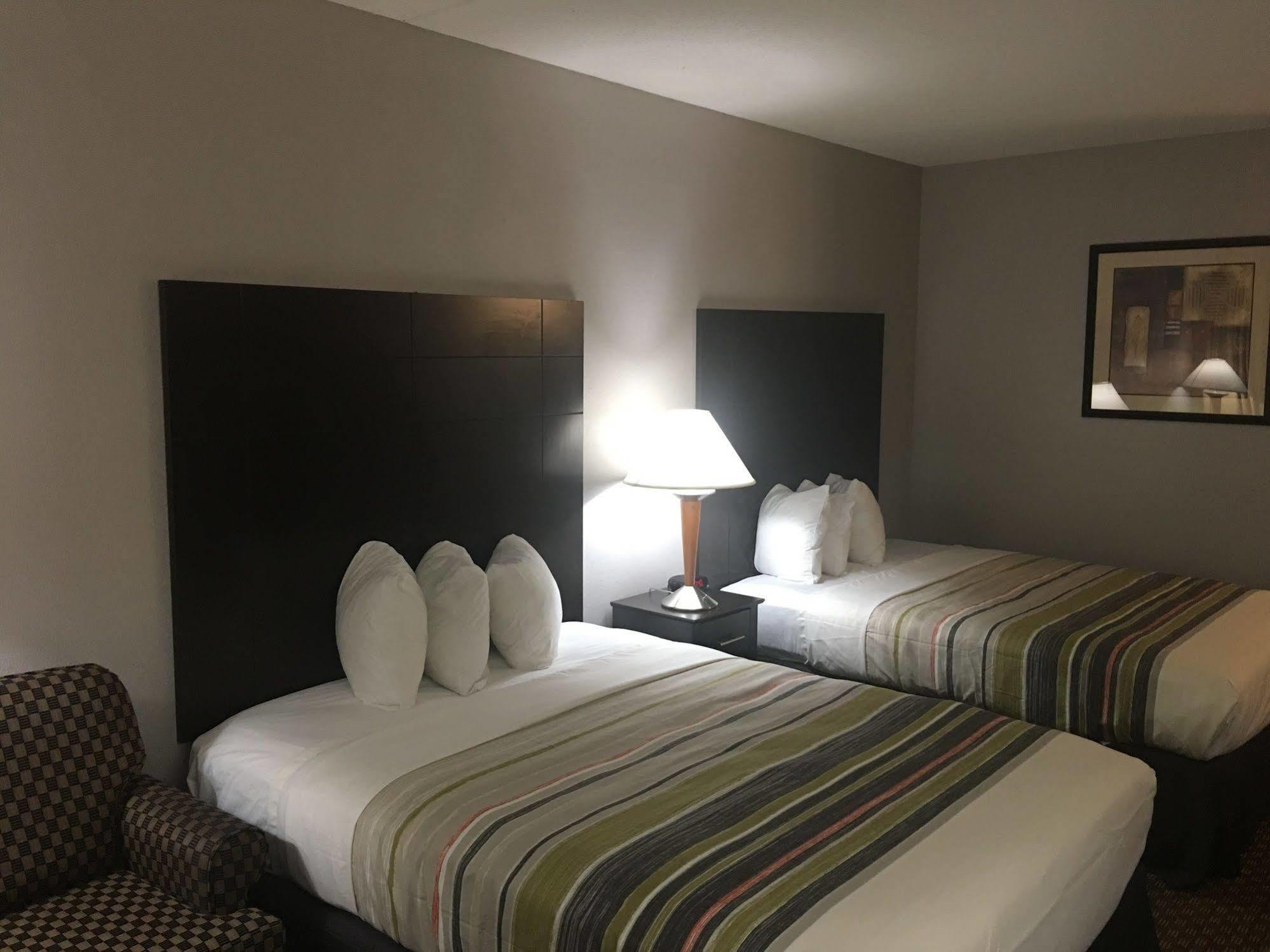 Country Inn & Suites By Radisson, Indianapolis East, In מראה חיצוני תמונה