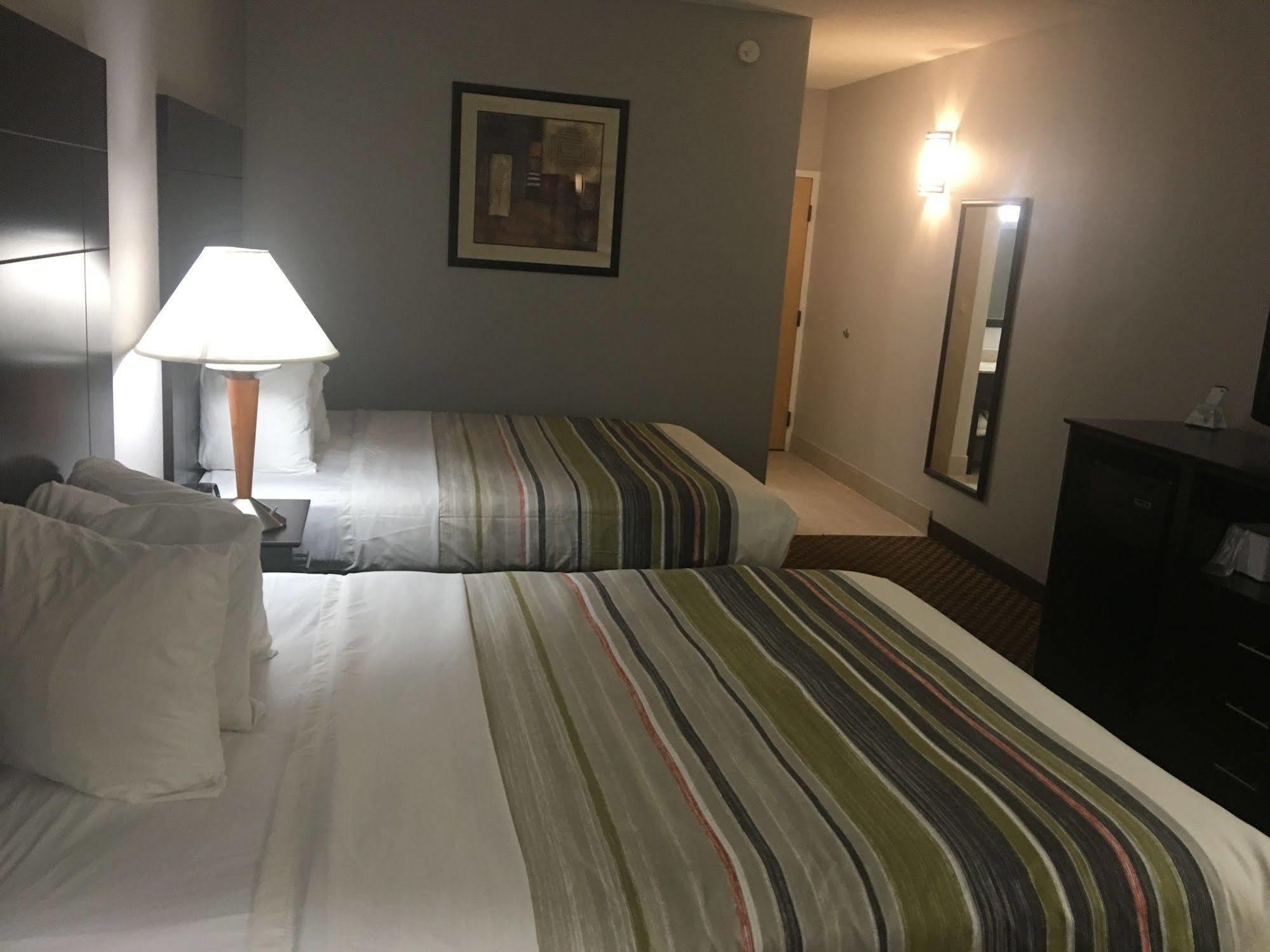 Country Inn & Suites By Radisson, Indianapolis East, In מראה חיצוני תמונה