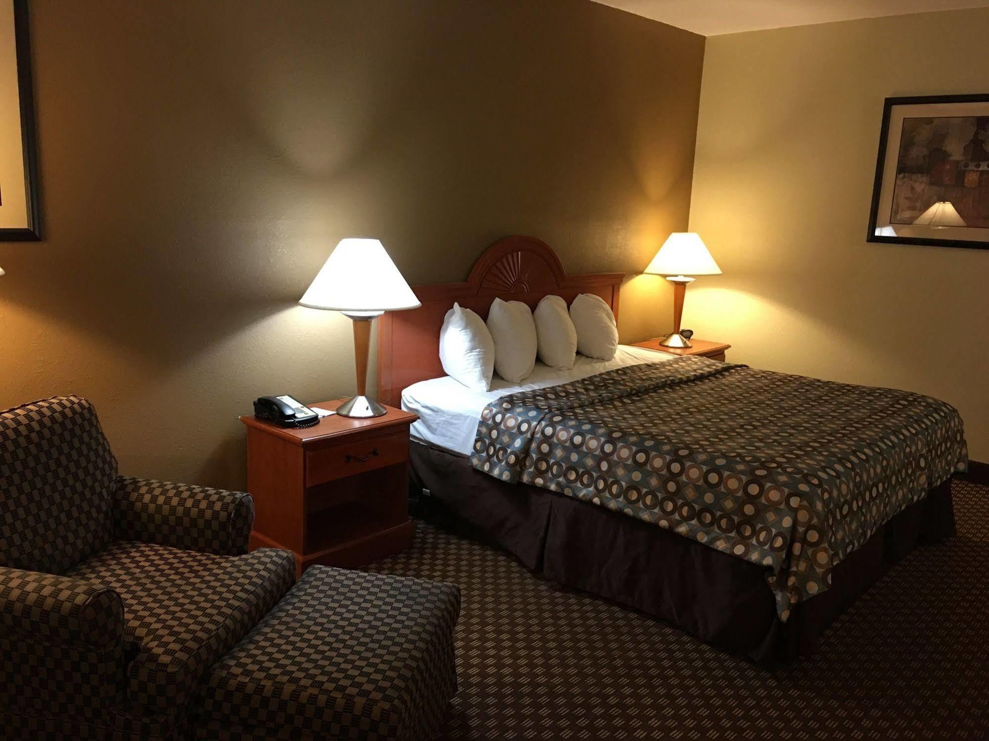 Country Inn & Suites By Radisson, Indianapolis East, In מראה חיצוני תמונה